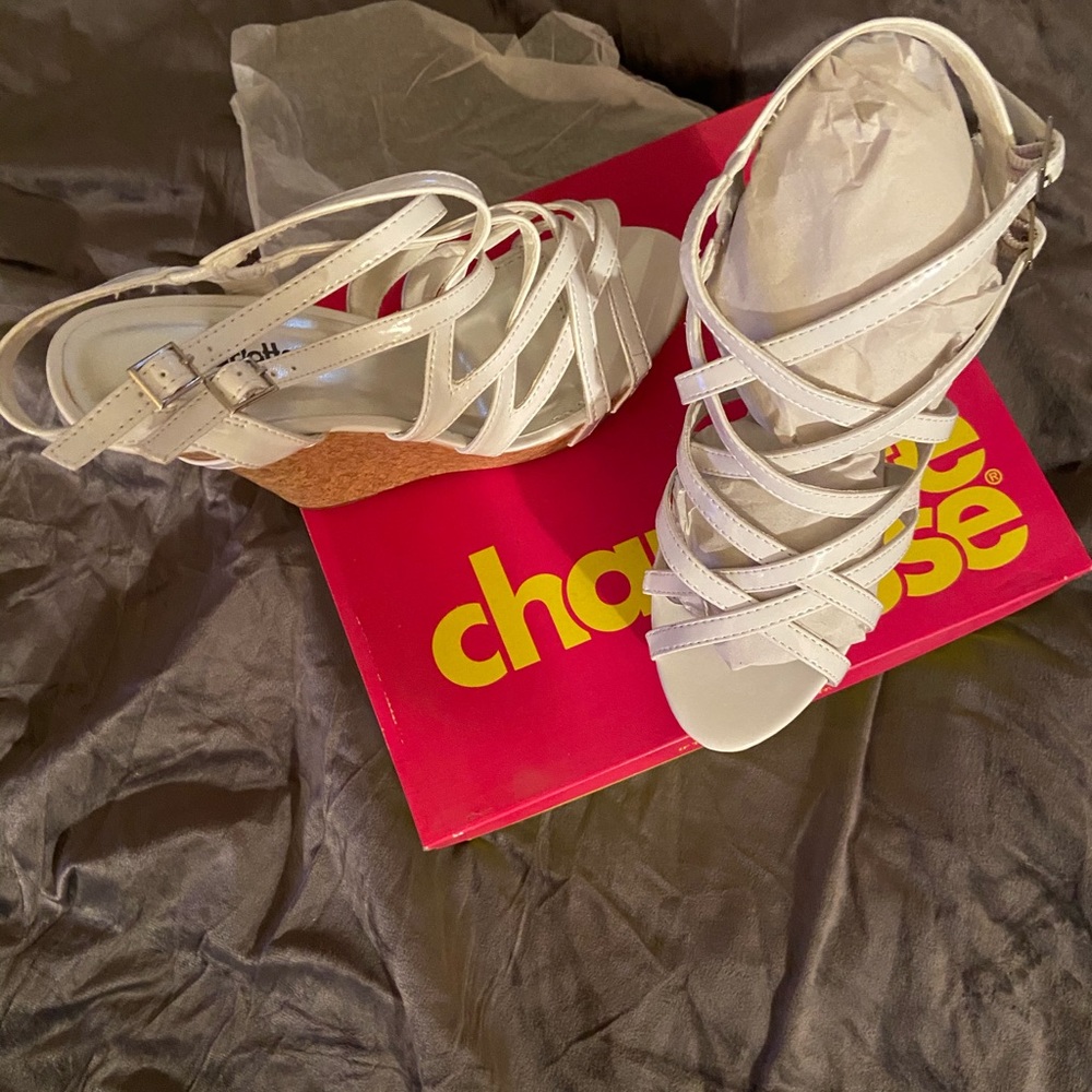 White wedges